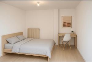 Loft 5 Chambres - 3 Salles de Bain - Place de parking privé - Proximité Gare ,circuit, centre ville -Événements du circuit