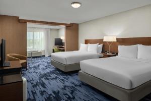 Queen Suite with Two Queen Beds and Sofa Bed room in Fairfield Inn & Suites by Marriott Salt Lake City Midvale