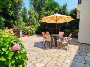 Elias studio & apartment