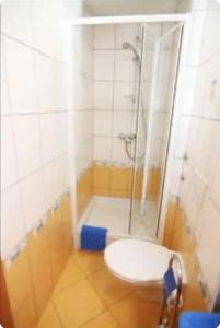 Punat, Krk island, sunny apartment!