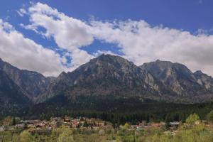 Busteni Mountain View Suites by the River - EV Plug