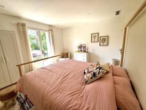 Villas La Ramade Beautiful Villa with pool : photos des chambres