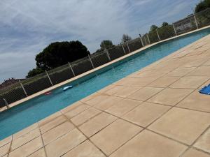 Appartement à Frejus avec piscine et terrasse