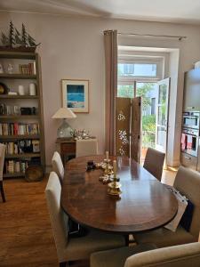 Alcácer river front quality apartment