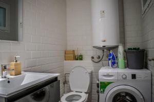 3BR Family apartment with pool