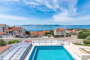 Apartment with pool by aneo travel