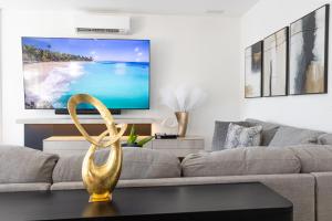 Casa Bonita and Pool Club at Mahogany Bay