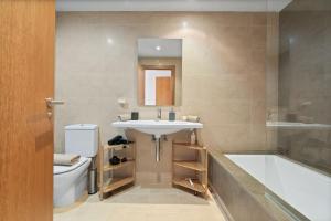 Ultimate Rentals - Sunny Escape in Estepona Sotoserena