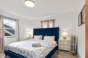 Charming 2 bedroom Duplex steps from Jericho Beach