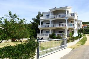 Apartments Natali