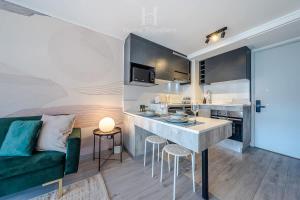 HT Hermoso Depto en Santiago Estacionamiento WIFI