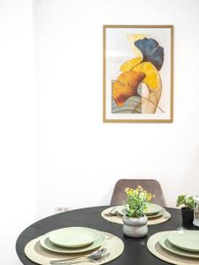 Central Retreat Unirii Mansion