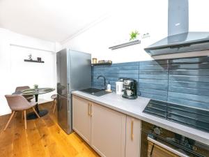 Central Retreat Unirii Mansion