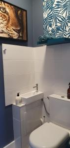 Appartements Bruno-s 52 m2 apartment, all comforts, balcony, free parking : photos des chambres