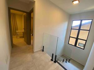 Casa de alto padrão na praia da Pipa com 4 suítes climatizadas piscina privativa cozinha equipada e localizada a apenas 5 minutos da praia do amor e centro da Pipa