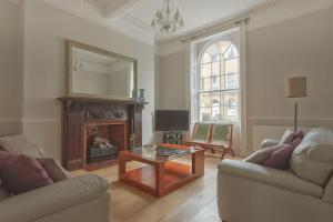 GFF Elegant & Central & Spacious 2 Bed Home with Garden - 3-star hotels in Bath