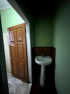 Shillong - Syngkrem Traveller's Appartment