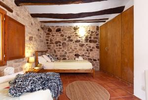 Patio con barbacoa disfruta del Matarraña