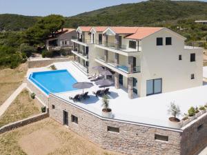 Veslo Sea Blue Apartments - Lustica