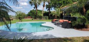 Sunset Cove - 4-star hotels in Clermont