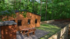 Domek letniskowy nad jeziorem u Arturów