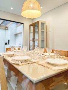 Casas Aconchegantes a 600m da Praia de Paúba