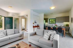 Villa Ilos by Villa Plus