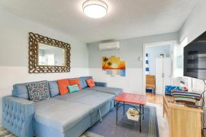 Walk to Beach Galveston Family Getaway with Patio