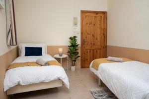 Melita Seafront Guest House - Twin Room 22 - 3hvězdičkové hotely ve městě Marsaskala