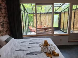 B&B Berglust Rotterdam met serre en gratis parkeren