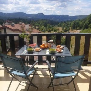 Confortable Studio de montagne avec loggia et jolie vue Les Rousses "Le Flocon des Cimes" Station de ski familiale Jura 39