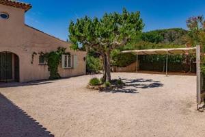 Villas Superbe Villa, Piscine chauffee, jardin, climatisee : photos des chambres