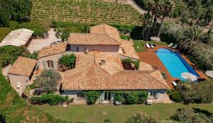 Villas Superbe Villa, Piscine chauffee, jardin, climatisee : photos des chambres