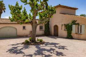Villas Superbe Villa, Piscine chauffee, jardin, climatisee : photos des chambres