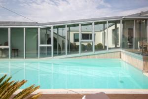 AG Villa Razo Luxury en primera linea con piscina
