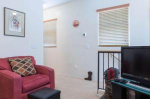 Sunset views from your North Phoenix condo