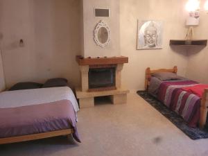 Appartements Maison simple et ancienne atypique chateau-gontier : photos des chambres