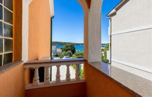 Cozy Apartment In Barbat Na Rabu