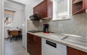 Lovely Apartment In Barbat Na Rabu 