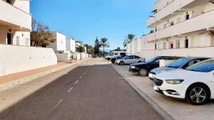 Precioso bajo en El Toyo