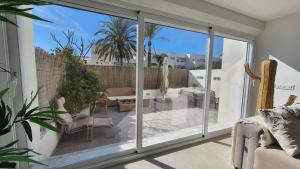 Precioso bajo en El Toyo