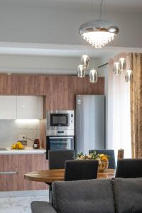 Zenon Homes 3nd Floor, Kalamata Center