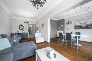 Ayama Residence, The Luxury Suites