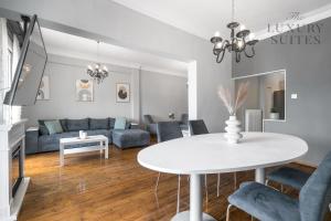 Ayama Residence, The Luxury Suites