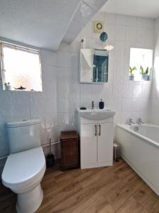 West Street Views 1 - Cosy town centre apartment