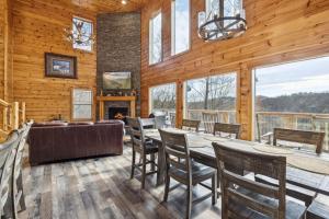 Wild Heart Lodge cabin