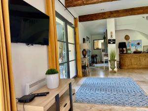 Mas les Heures Bleues