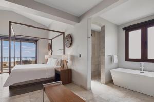 Live Aqua Private Residences Los Cabos
