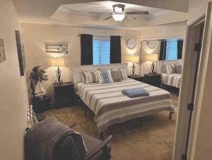 Lake Ozark-1BD1BA-Hippo Pool, Regalia Resort