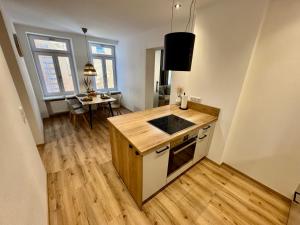 Pretti Apartments - Neu, 75m2, Ruhig, Zentral & Geräumig